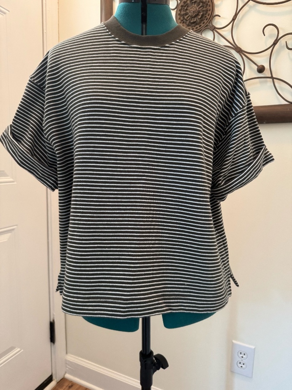 Madewell Cream Green Stripe Top NWOT Size Medium